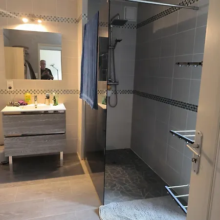 Semesterbostad La Nova La Neuville-aux-Larris